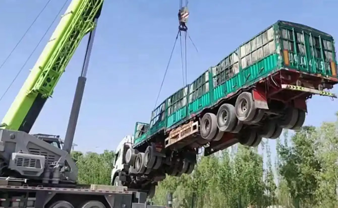 隆子道路脱困救援案例